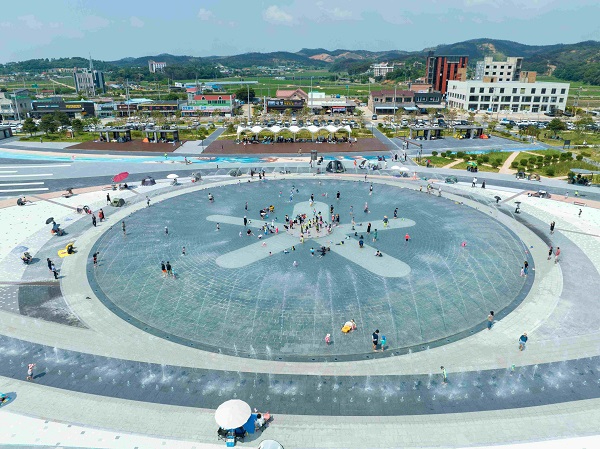 25일 (어린이날 ‘홍성’ 남당항 음악분수 보러오세요)2.jpg
