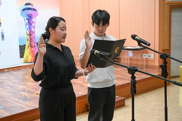 2일 (홍성군, 한계없는 적극행정 및 행정혁신 실천 결의)2.jpg