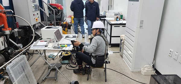 3._대전시__대기_측정업체_숙련도_평가...굴뚝_시료_채취_역량_점검-2.jpg