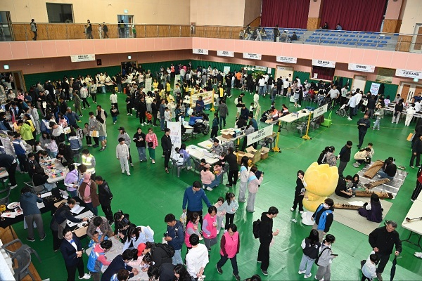 1.2025 사비골 어린이날 큰 잔치 (2).jpg